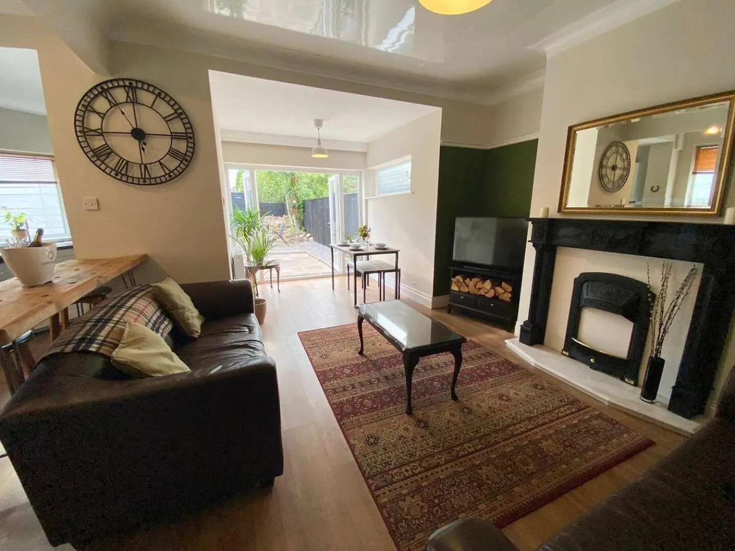 Spacious, Garden, Netflix, Near City 뉴캐슬어폰타인 영국